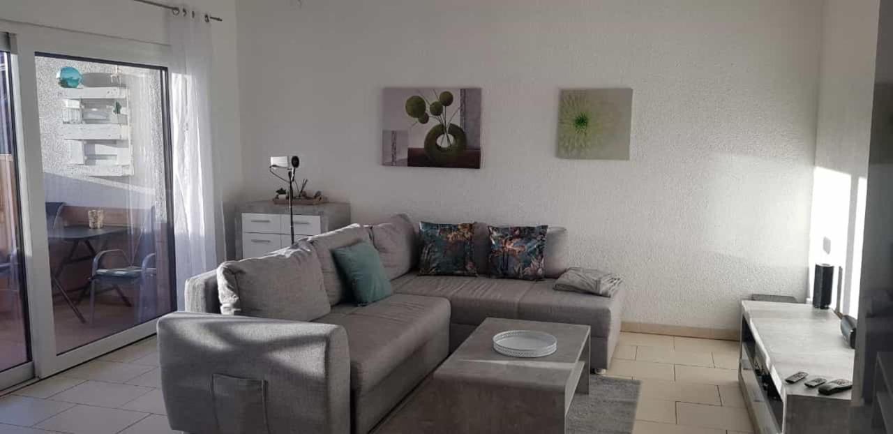 Easystay#4 Home Cinema Ferienwohnung In Kliniknaehe Mit Balkon, Boxspringbett & Netflix Bad Oeynhausen Exterior foto